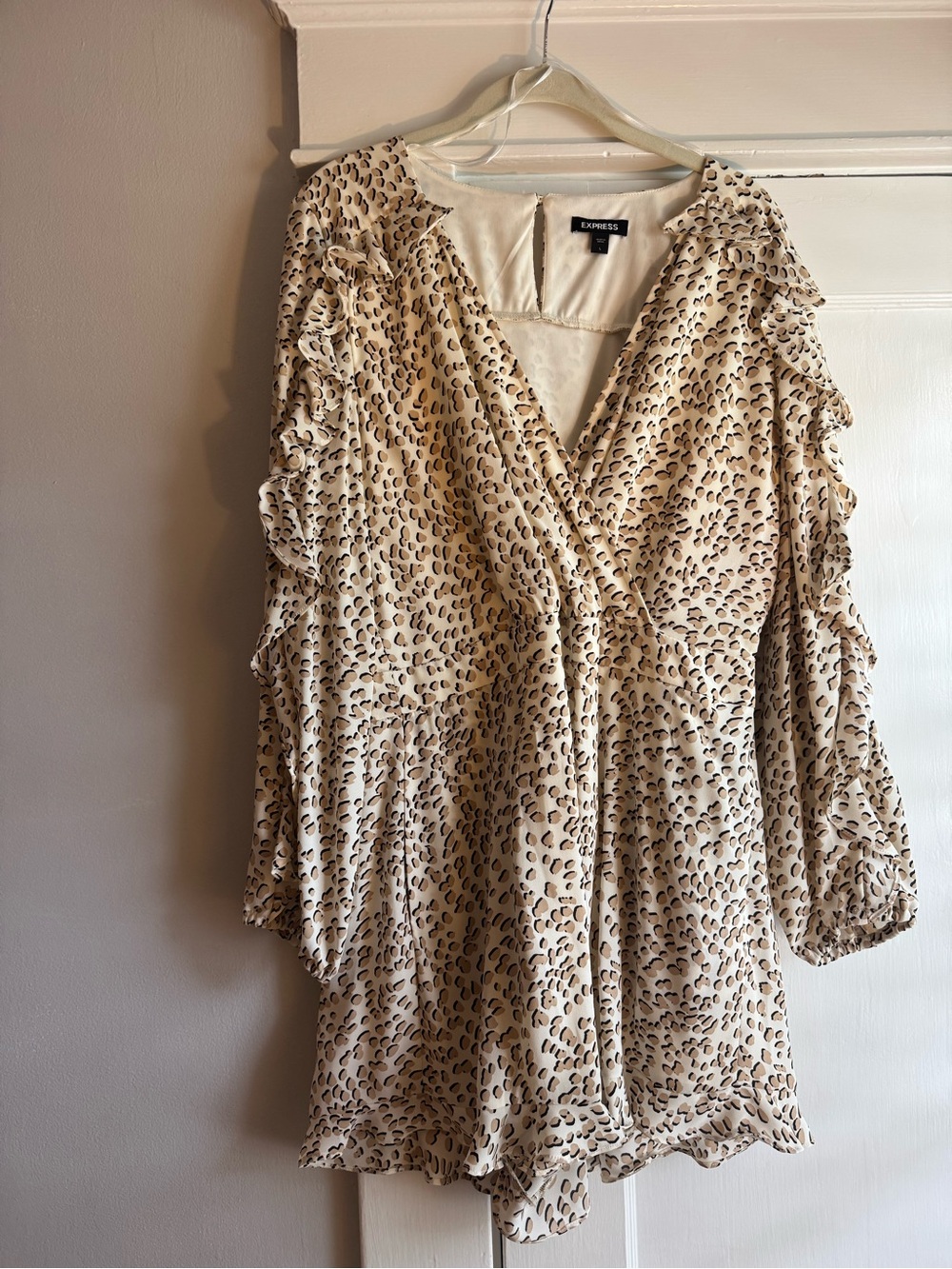 Express Beige Leopard Print Romper with Ruffle Sleeves